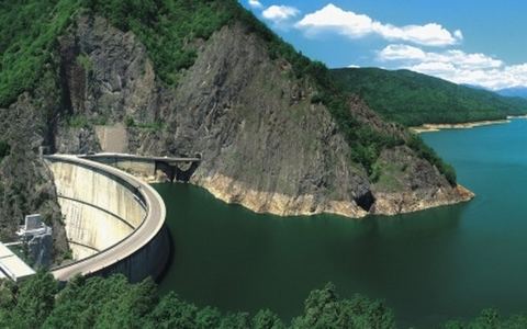 罗马尼亚国有电力公司Hidroelectrica公布上半年的六个月利润为2.07亿欧元