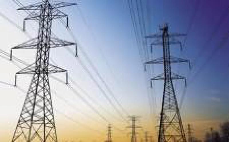 伊拉克说等待沙特对电力领域的合作做出回应